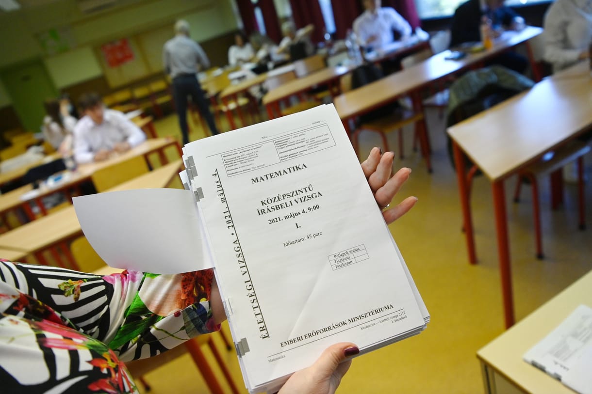 Matekérettségi: számtani sorozatok, halmazok, valószínűség- és százalékszámítás a feladatok között