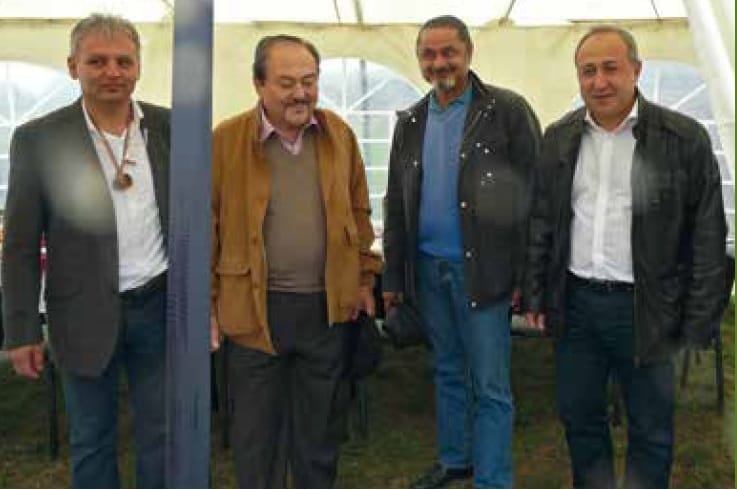 Az igazi Pharaon egy elírt évszám miatt találkozhatott itthon Orbánnal