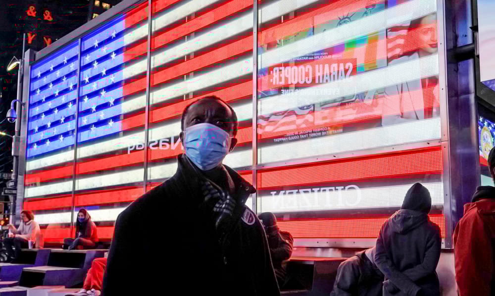 Lassan ugyan, de javul a helyzet az amerikai munkaerőpiacon