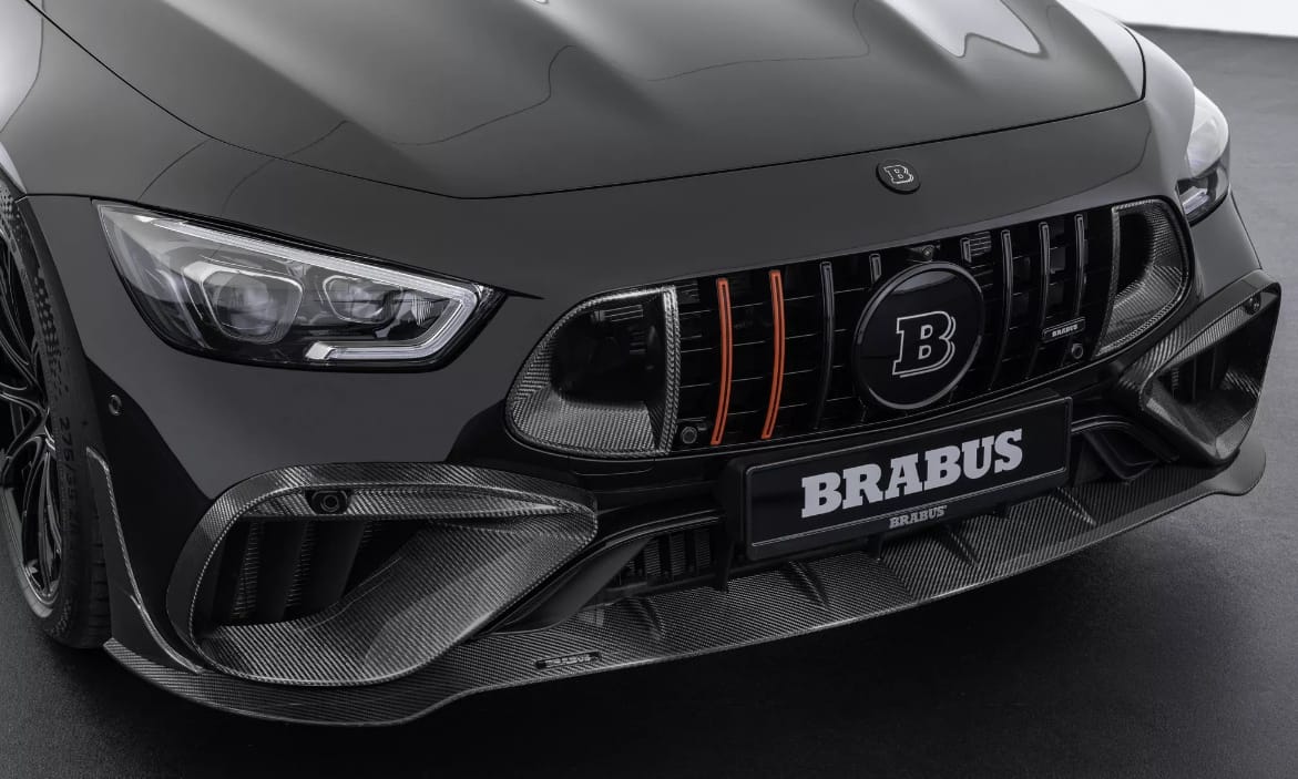 Tombol a biturbó V8: itt a valaha készült legerősebb Brabus tuning Merci