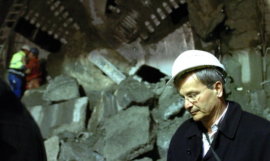 Metróügy: mégsem megy el Demszky a meghallgatásra