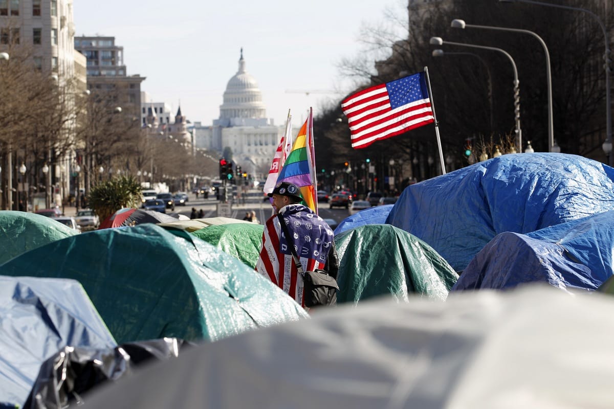 Occupy: a rendőrök felszámolták a washingtoni tüntetők táborát