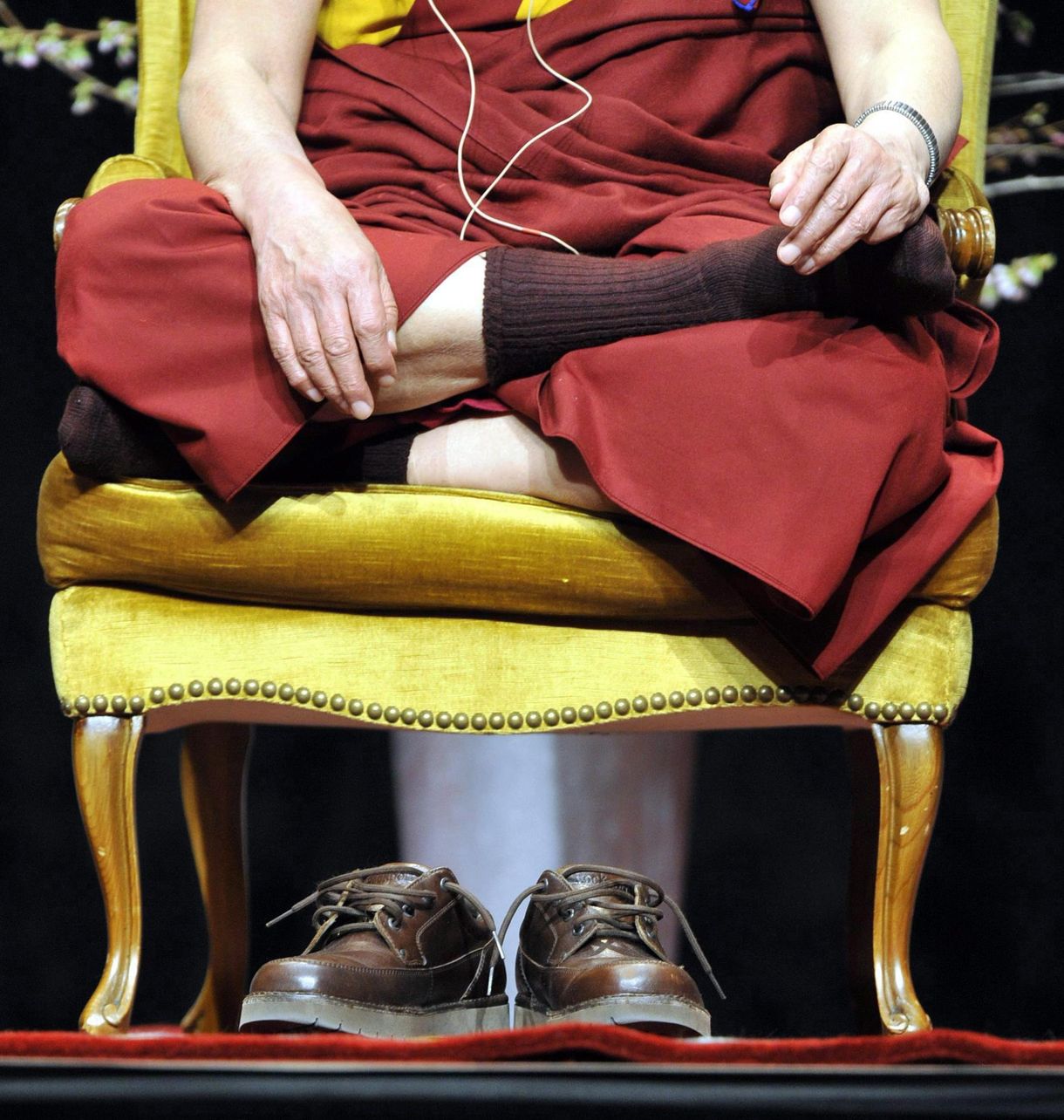 Egészségi állapota miatt nem tudta átvenni díját a dalai láma