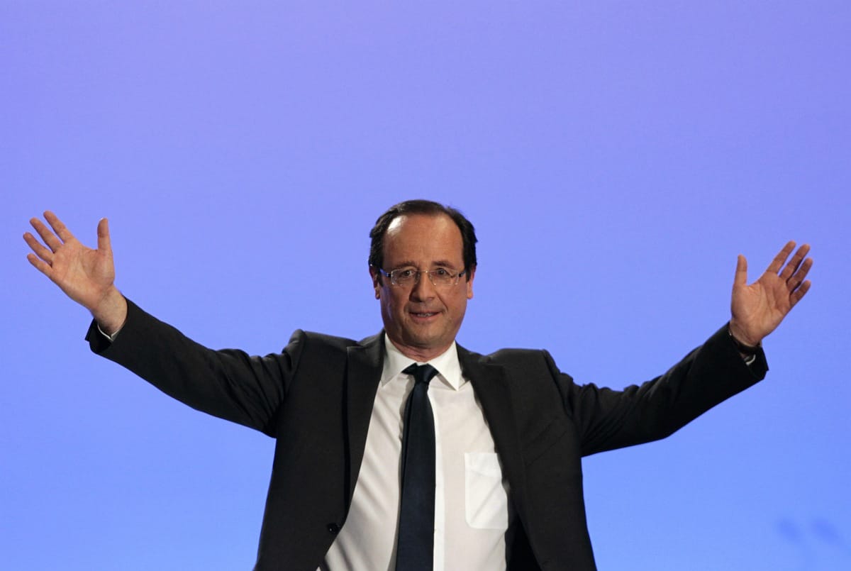 Hollande megváltoztatja Sarkozy médiatörvényeit