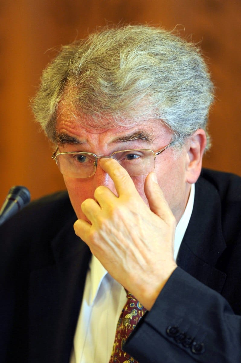 Réthelyi Miklóst kérdezi az LMP
