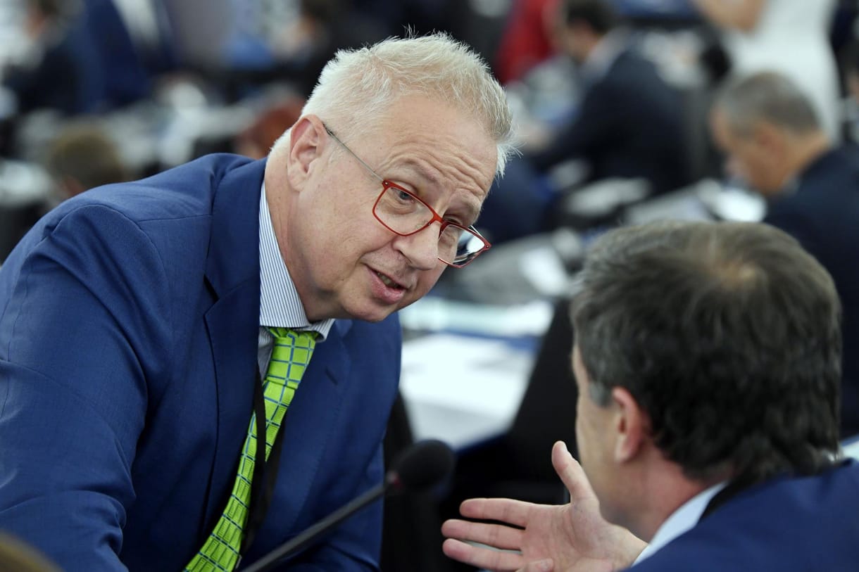 Visszalépett Trócsányi László az EP-szakbizottság alelnöki jelölésétől