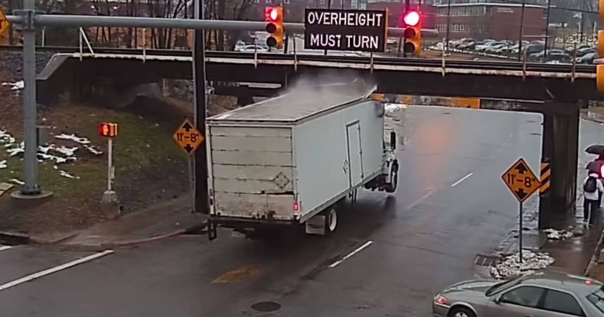 Átépítik a világ leggonoszabb hídját