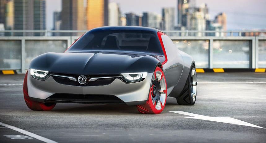 Piros gumik és elvarázsolt ajtók – egyelőre ilyen az új Opel GT
