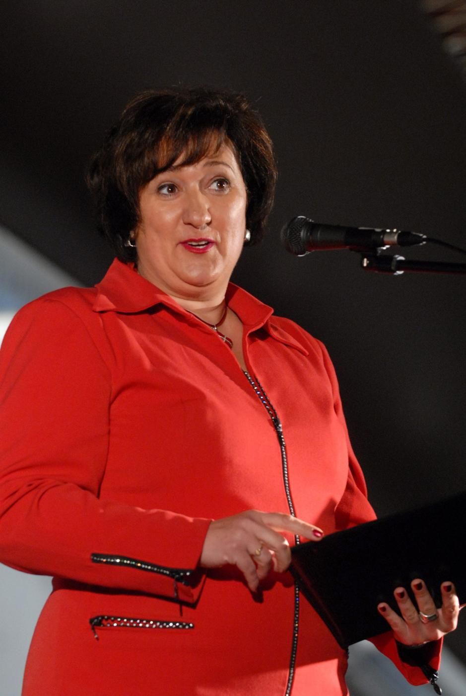 Zita mama letérdel