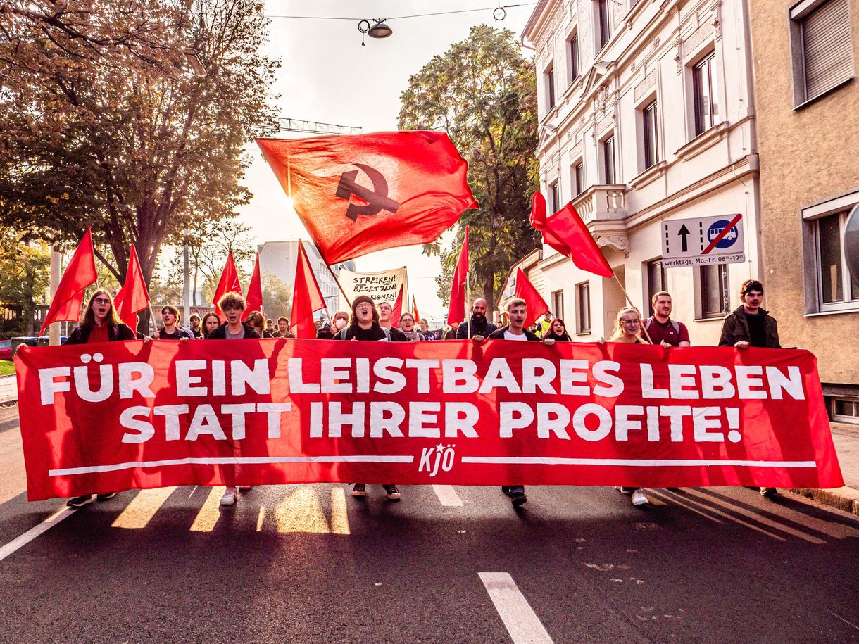 Techet Péter: Kommunista sikerrecept Ausztriából – Vissza a valóságba!