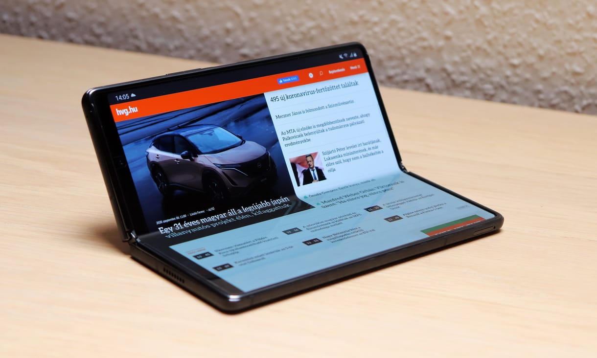 Ez a telefon egy tekintetmágnes: teszten a Samsung hajlékony csúcsmobilja, a Z Fold2