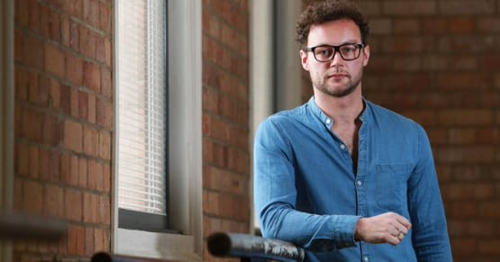 Felfüggesztettek egy londoni sztárkoreográfust szexuális zaklatás miatt