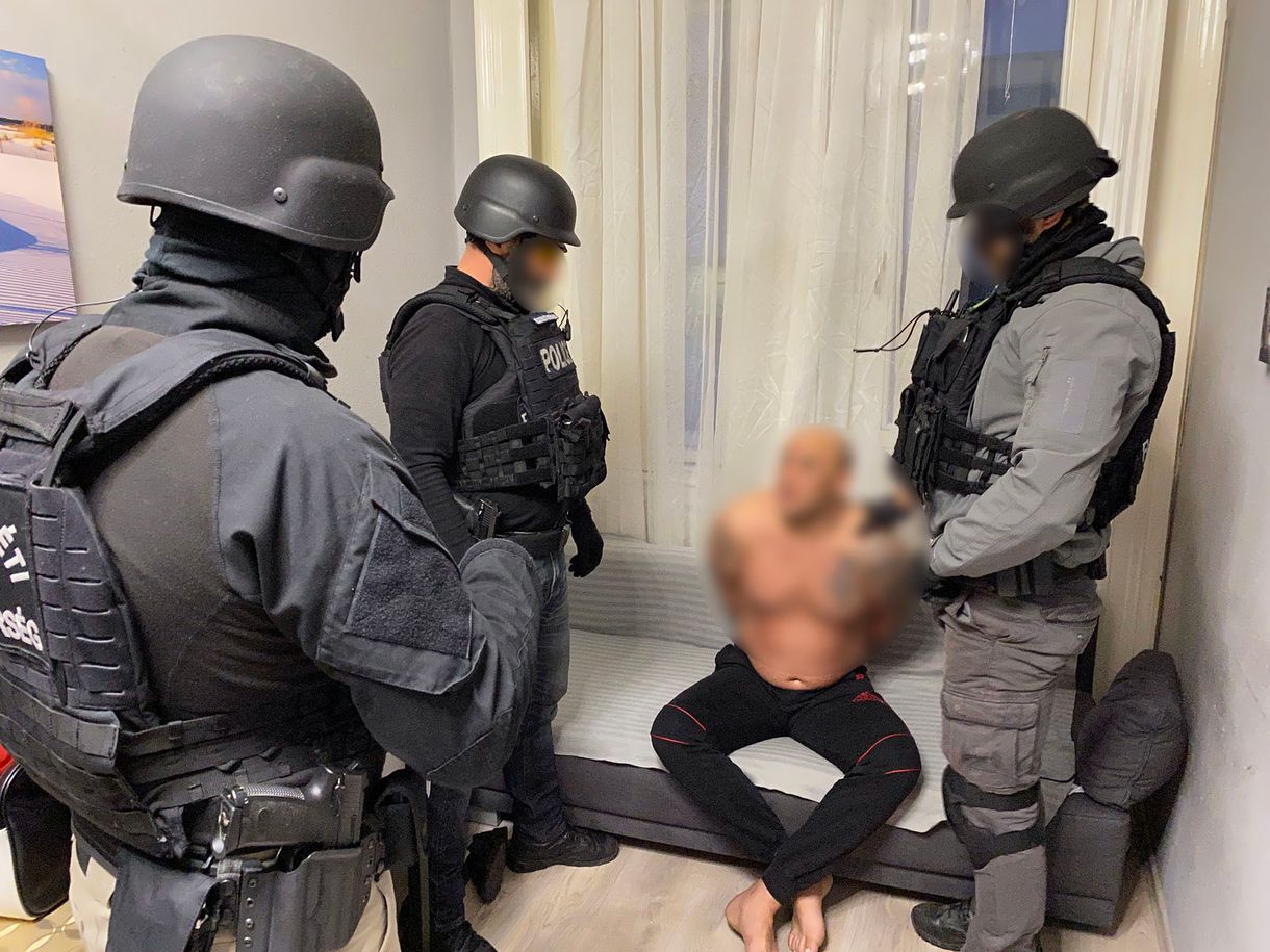 Németországba közvetítettek nőket, fizikai és lelki terrorban tartották őket