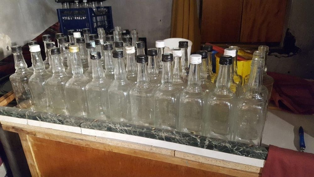 Interpolos akciókkal kapcsoltak le 7 ezer liter alkoholt