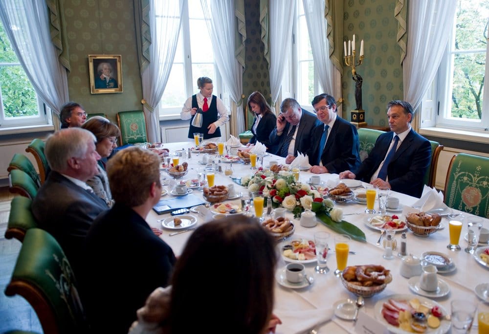 Orbán Viktor szülinapi bulin volt Münchenben
