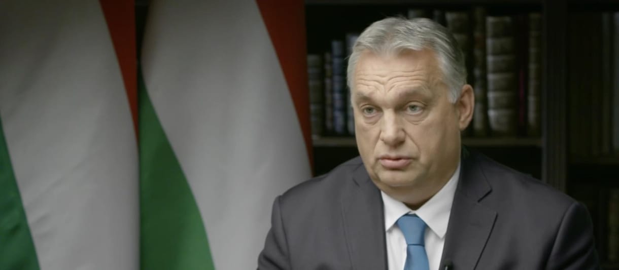 Orbán: Közterületen is kell maszkot hordani éjféltől