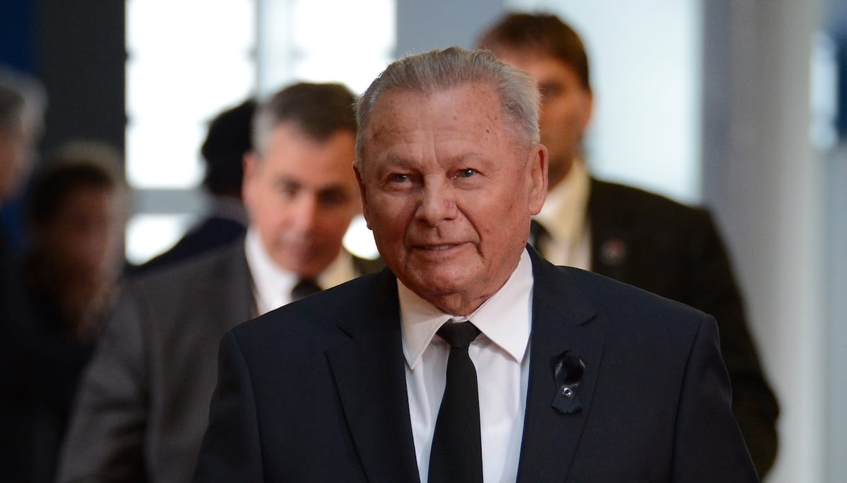 Nemzeti összetartozás másként: Rudolf Schuster volt szlovák államfő nótára fakad