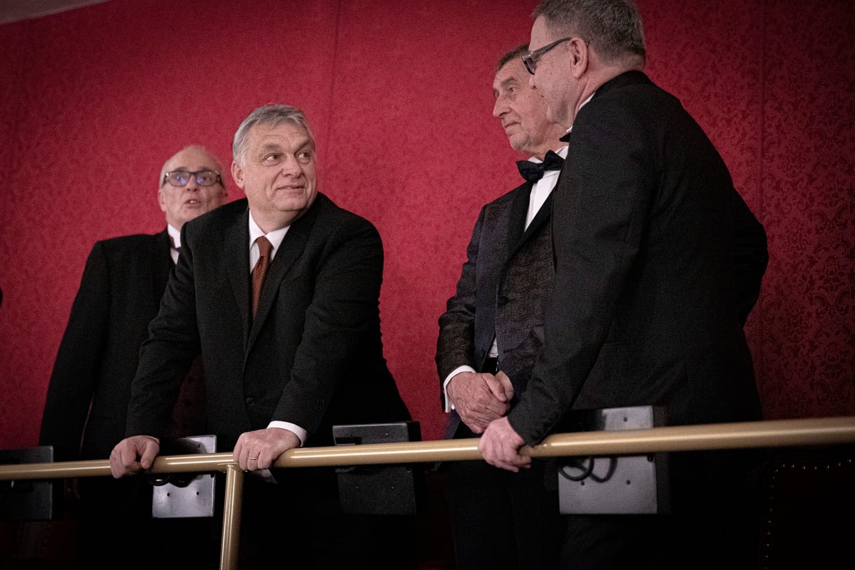 Orbán Viktor is részt vett a prágai operaház megnyitóján