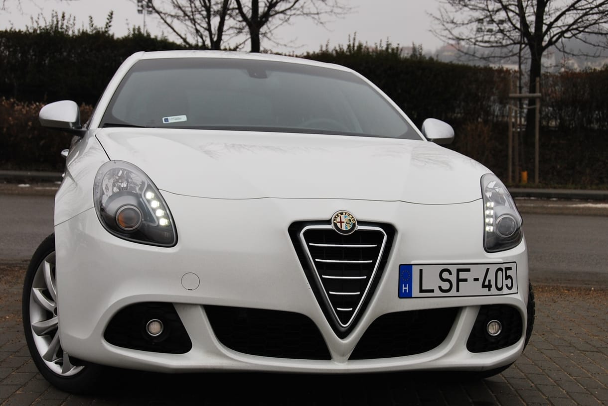 Alfa Romeo Giulietta teszt: jó motor, szép autó, a többi nem érdekes