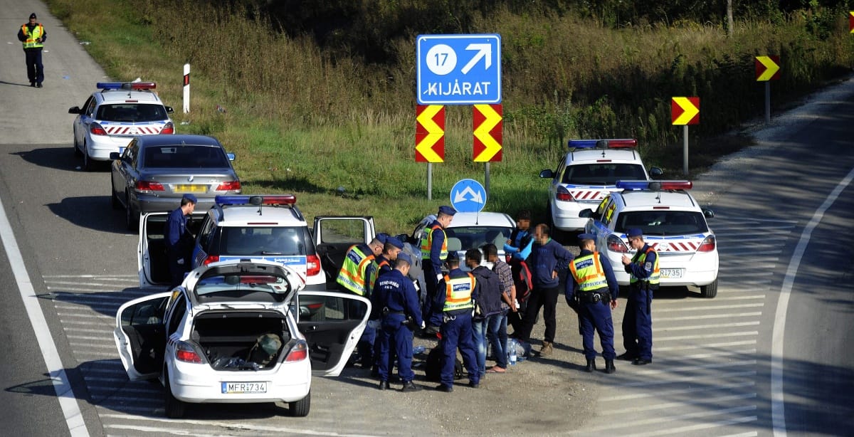 Fokozott rendőri ellenőrzést rendeltek el az egész országban