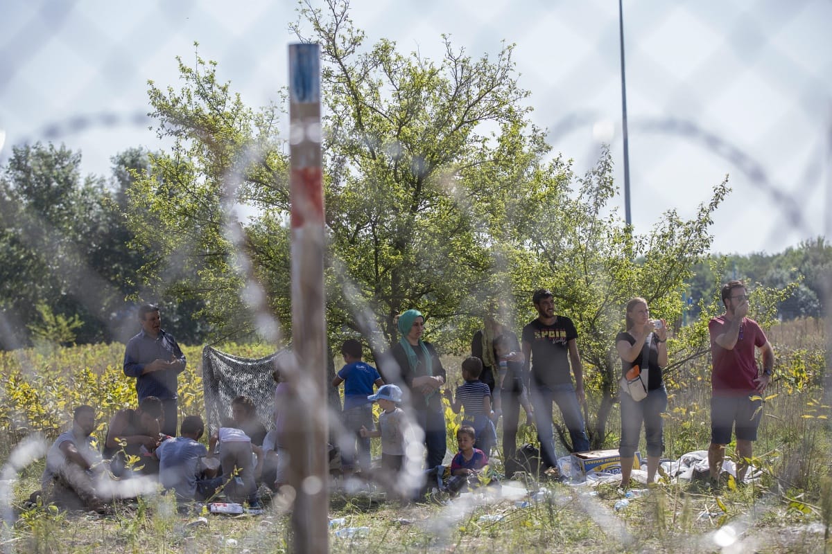Embercsempészekre csapott le a rendőrség