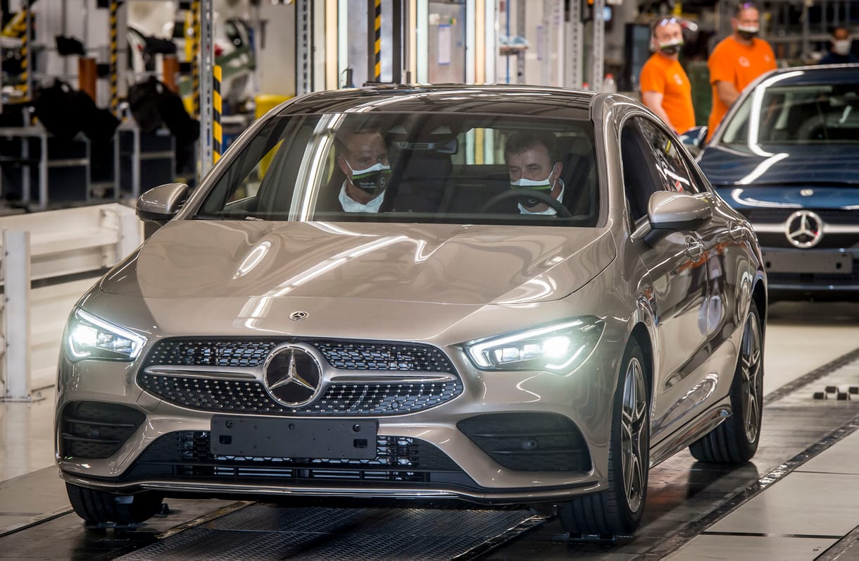 A Mercedes közel 120 milliárd forint nettó árbevétellel zárta a 2020-as évet Magyarországon
