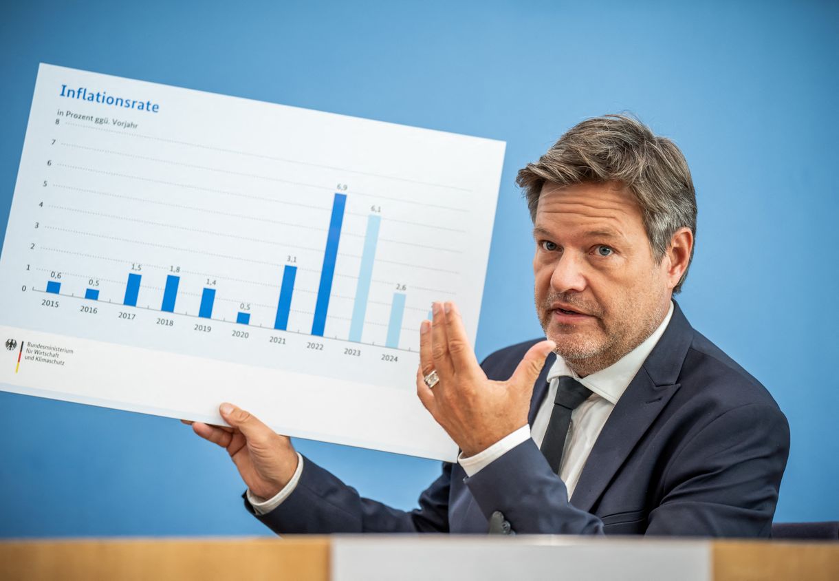 Viharos vizeken a német gazdaság, a kormány is stagnálást vár