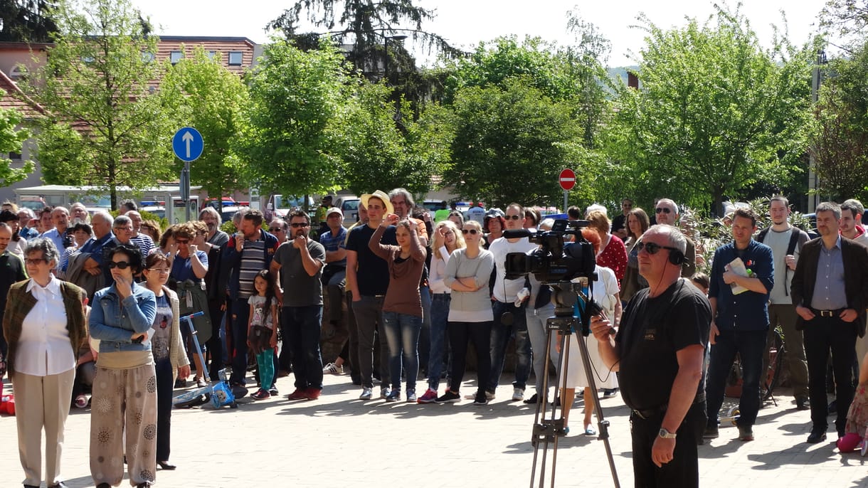 Nagykovácsi önkormányzata a saját lakosai ellen fordul?