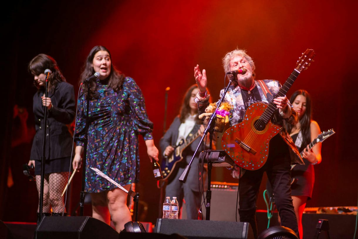 Tinédzserekkel adja elő pályafutása mestermunkáit a Yes-alapító Jon Anderson