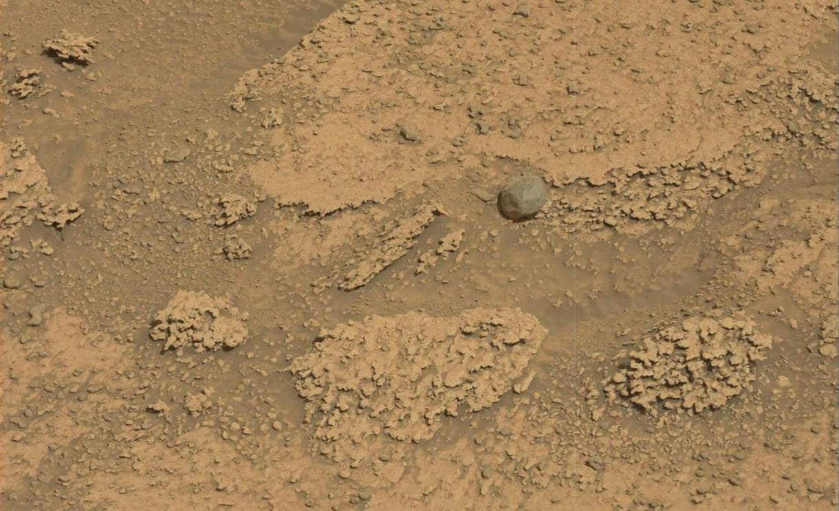 Furcsa kőzetre bukkantak a Mars felszínén