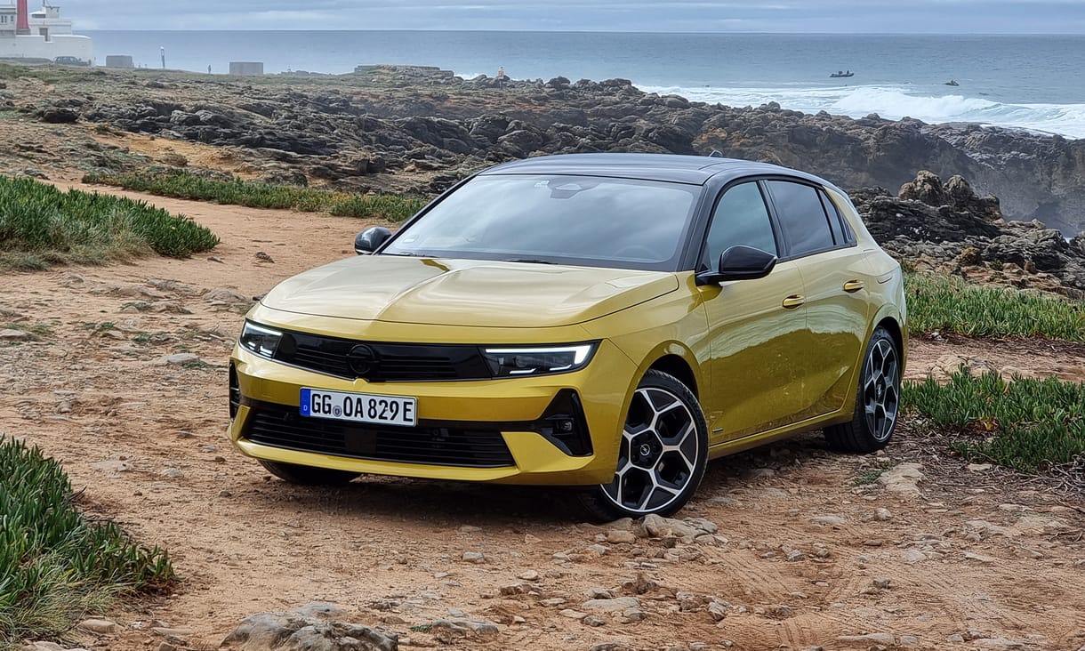 Villámcsapás: teszten a vadonatúj Opel Astra