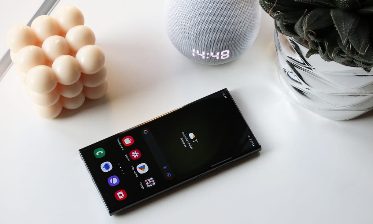 Újraindult a Samsung mobilok nagy frissítése, ami egy súlyos hiba miatt akadt meg