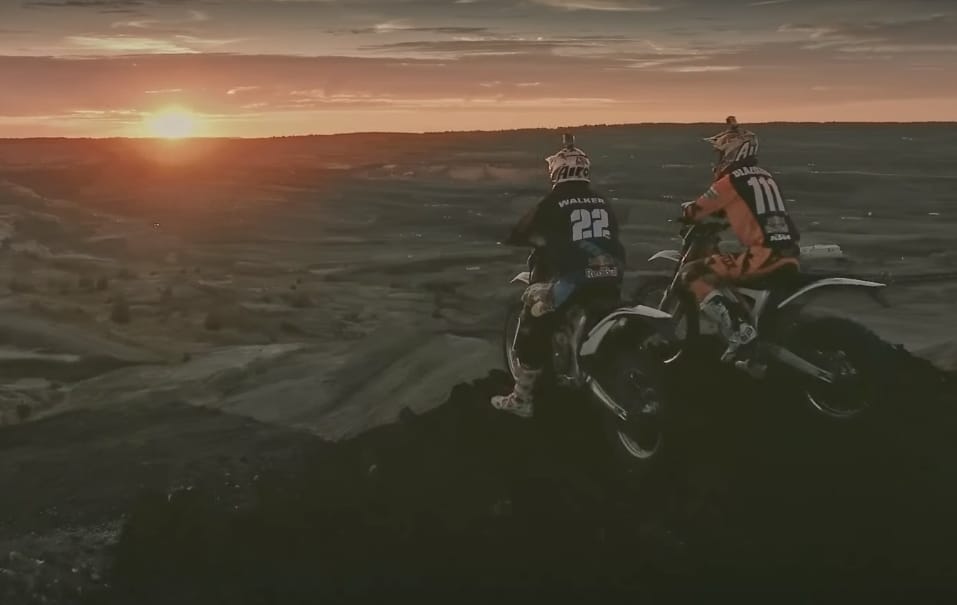 Ettől a videótól azonnal motorra akar majd ülni