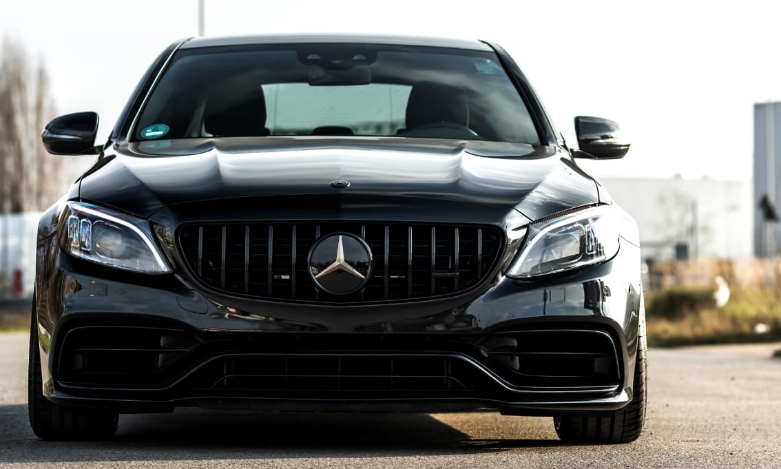 623 lóerős biturbó V8 a Mercedes-AMG C-osztályban