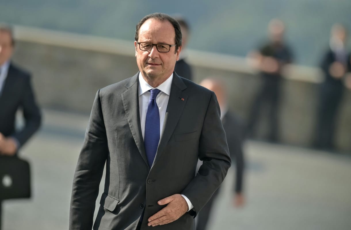 A királynő egyszer azt kérte a francia Köztársasági Gárda zenekarától, hogy játszanak inkább Beatlest