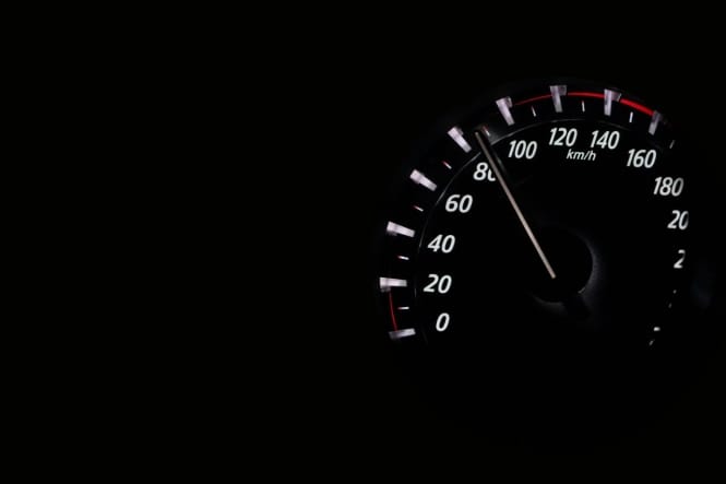 Mit szólnának ehhez nálunk? Ha 90 km/h-ra helyett, csak 80-nal lehetne menni