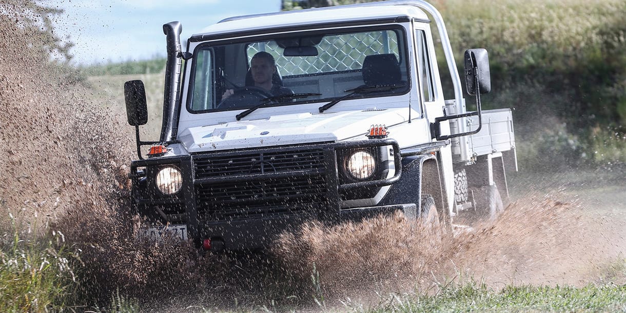 Felejtős a Mercedes X-osztály, van nekik igazi kemény autójuk is