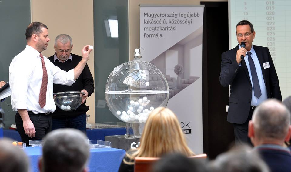 Megszólalt a lakáslottó vezére: 