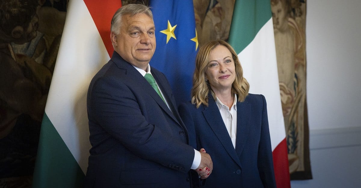 Orbán Rómában: Nem fogadjuk el, hogy többség és ellenzék jöjjön létre Európában