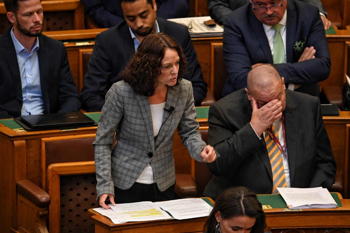 Szabó Tímea az ördögöt is jó szívvel ajánlaná, ha az leváltja Orbán Viktort
