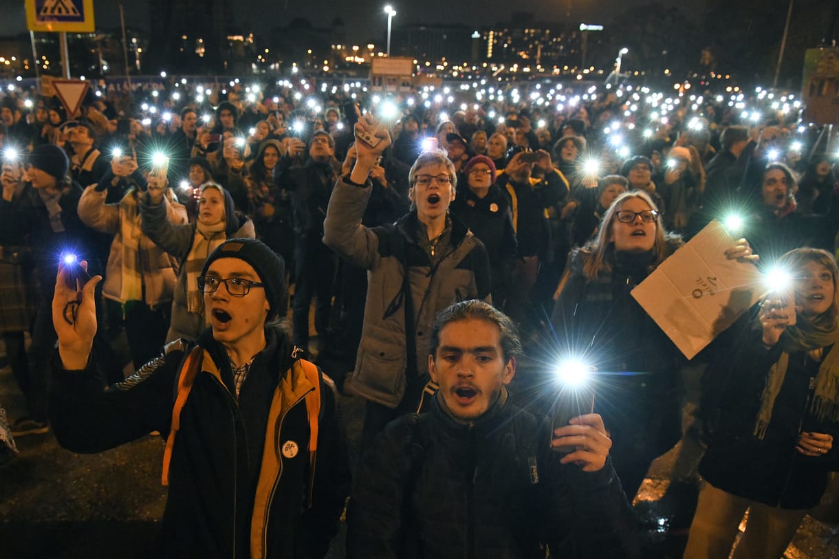 A diákok már lemondtak a kormánypárti képviselőkről, mivel „bármilyen morális, lelkiismereti korlát nélkül készek Orbán Viktor utasításait követni”