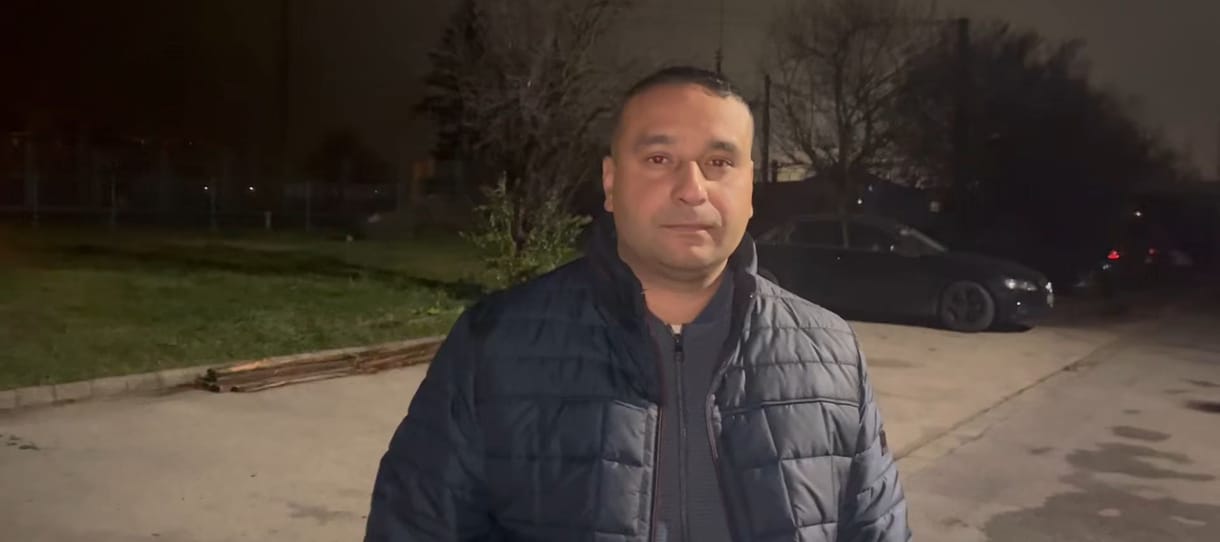 Állítása szerint a bőrszíne miatt nem engedték be egy gyöngyösi szórakozóhelyre a Momentum politikusát