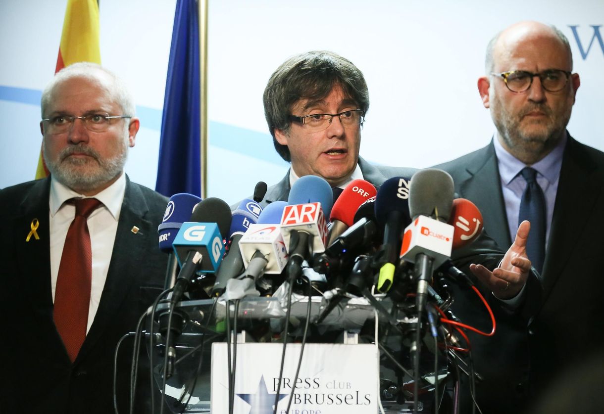 Carles Puigdemont ismét elmenekült a spanyol hatóságok elől