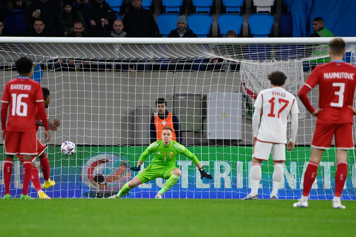 Luxemburg-Magyarország: 2-2 