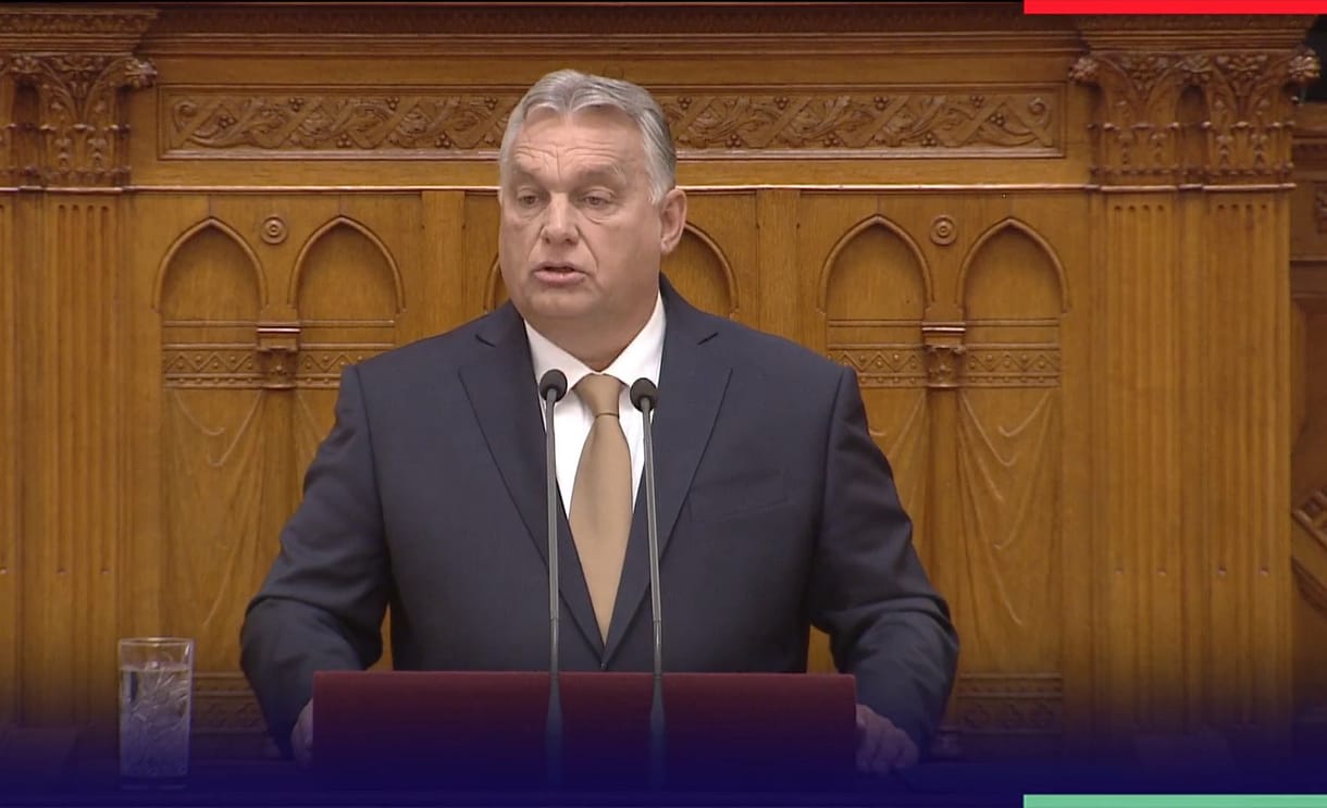 A családtámogatások bővítését jelentette be Orbán Viktor