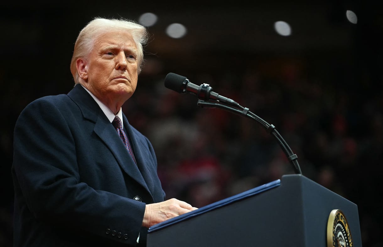 Trump visszavonja 300 ezer venezuelai védett státuszát az Egyesült Államokban, így illegális bevándorlókká válnak