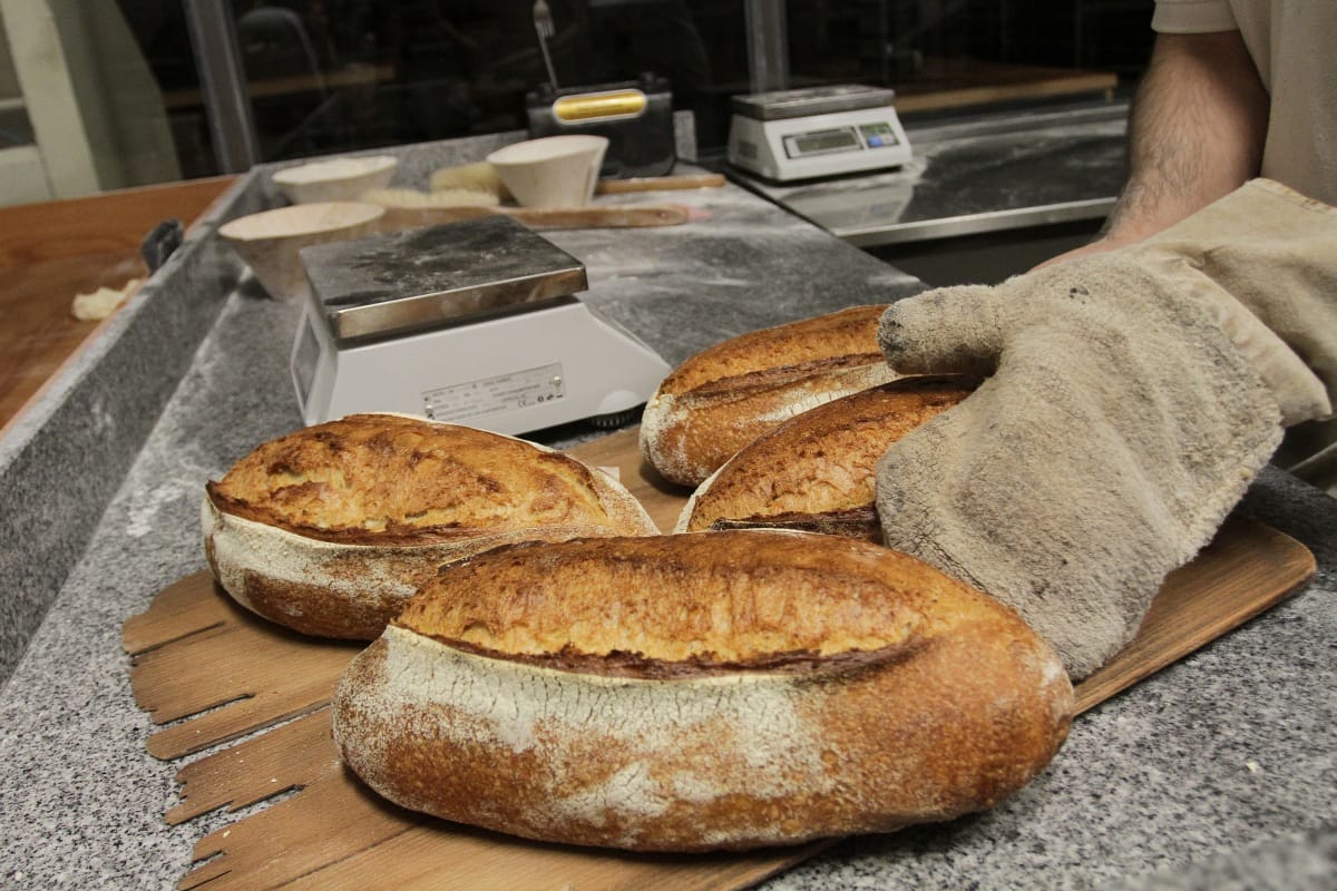 Mitől van olyan jó illata a friss kenyérnek?