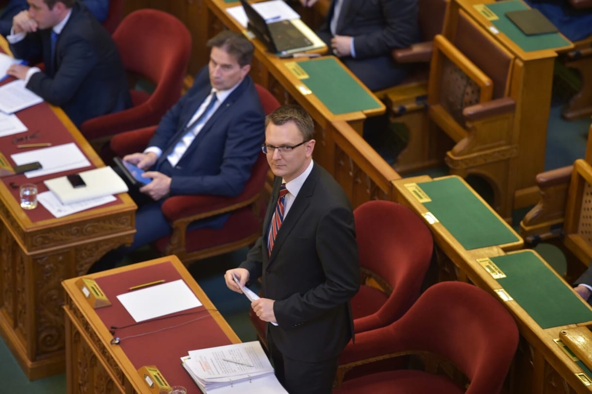 A kormány nem érzi országos problémának a pedagógushiányt