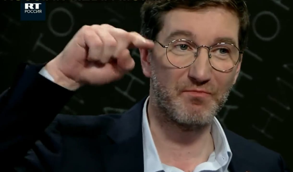 Kijev betiltatná az RT orosz állami tévét, mert ukrán gyerekek vízbe fojtásáról beszéltek egy műsorban