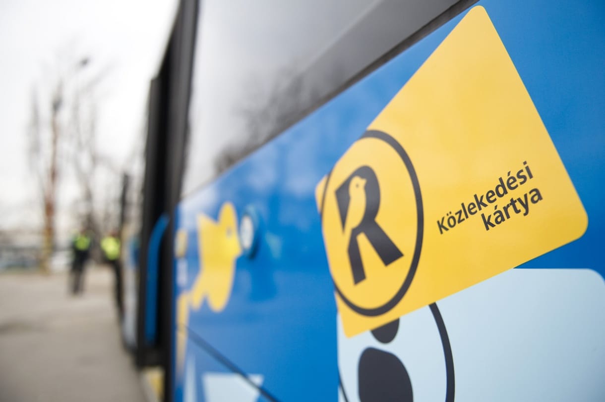 Rágalmazási perbe fordul az e-jegyrendszer korrupciós vádja